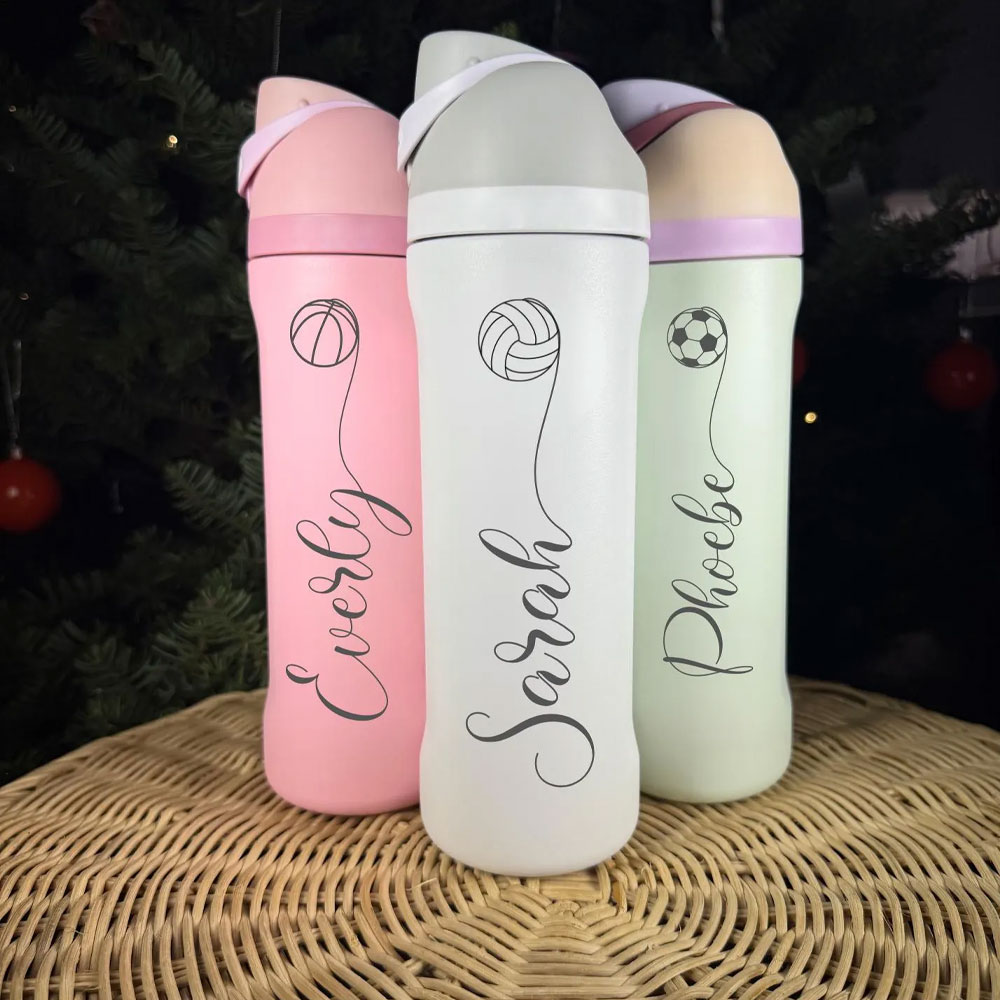 زجاجة ماء معزولة مخصصة للكرة ا - مراجعة Name Sports Equipment وسعره
